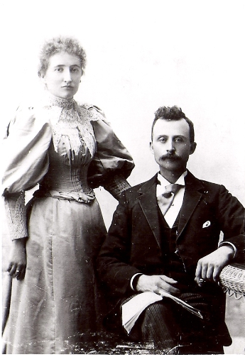 Thomas Edward Owens and Elizabeth Sparks Owens.