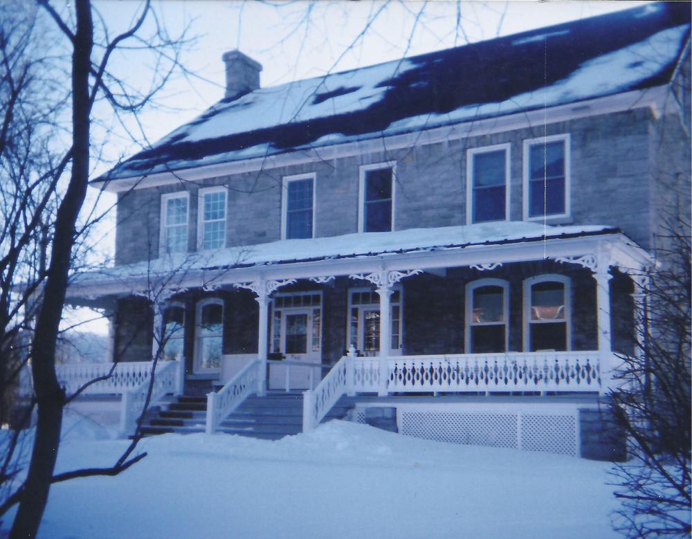 Nicholas and Robert Sparks House 936-940 North River Road in Overbrook as it looks today. The semi-detached home of Nicholas and Robert Sparks, son of George Sparks, was constructed in 1865 on Lot 8 of Junction Gore. (Nicholas lived on the left side and Robert on the right.) The original house built by the Sparks brother Nicholas and Robert, was renovated by its new owners over the years and still stands at 936-940 North River Road.